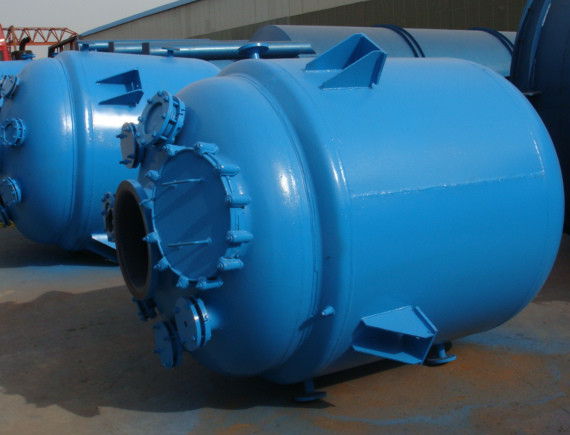 搪玻璃反應罐放料閥泄漏現象